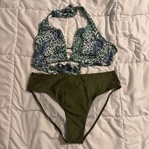 3XL Halter Bikini Set Green Animal Print Heart Ring Top High Waist Bottom